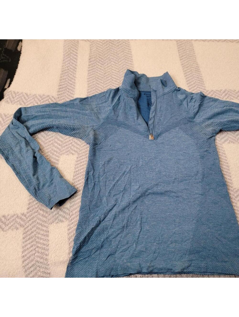 Champion Women's Blue Sweatshirt